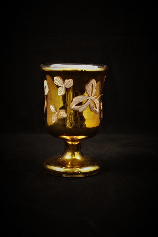 1800 Century French carry on foot in mercury glass with fine old patina.
H: 13cm. Dia.:8cm.