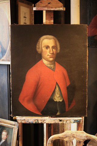 Decorative 1800 century portrait painting, oil on canvas by fine Men in short 
powder wig wearing red coat.