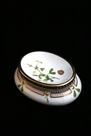 Royal Copenhagen, oval Flora Danica salt shaker. 
RC#20/3557...