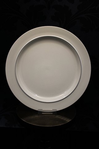 Royal Copenhagen - Aluminia Blåkant fajance , middags tallerken.
RC# 3070. 
Dia.: 25cm...