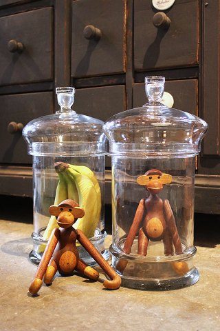Antikt fransk bolsjeglas “pot á bonbon” i mundblæst glas
med låg og fin knop. H:36,5cm...
