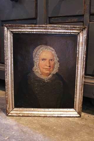 Fint Empire kvinde portræt maleri , olie på lærred fra omkring 1780-1840 i 
sølvramme...