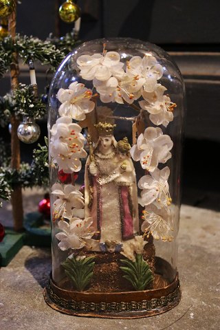 Antik , religiøs glas globe med Madonna figur og blomster dekorationer...