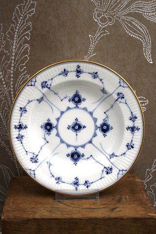 Royal Copenhagen Blue Fluted Plain deep plate with gold rim.Dia.: 18.5cm. 1/170. Before 1923...
