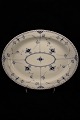 Royal Copenhagen ovalt Musselmalet halvblonde fad. 
41x33cm.
1/534.