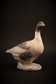 Royal Copenhagen porcelæns figur af en gås. H:13cm.
RC# 1088.