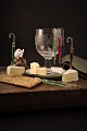 emne nr:
Gamle "ostepinde" i glas emne nr:
Gamle "ostepinde" i glas