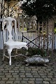 Stor gammel fransk blomster jardiniere i jern med fin patina.
H:27cm. L:60cm. B:25cm.
