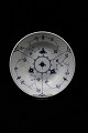 Bing & Grøndahl Blåmalet / Musselmalet dyb tallerken
i jernporcelæn. Dia.:25cm. B&G#1008.