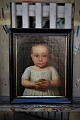 Dekorativt , lille 1800 tals børne portræt maleri
28,5x24cm.