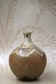 Royal Copenhagen stentøjs vase af Patrick Nordstrøm med en super flot glasur...