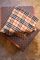 Vintage Berberrys - London pure cashmere tørklæde med klassisk Berberrys tern...