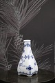 Sjælden Royal Copenhagen , Musselmalet Riflet vase.
RC#1/453. 1.sortering. 1898-1923...
