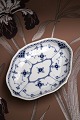 Royal Copenhagen , Musselmalet Halvblonde lille fad / asiet. 1/552. 
Fra 1898-1923...