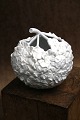 Royal Copenhagen Hortensia vase fra serien "The Art of Giving Flowers" i helt 
hvid porcelæn...
