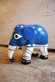 Original Super Hero Elephant , designet af Lars Birk - Copenhagen , nummereret 27/125. fra 2011...