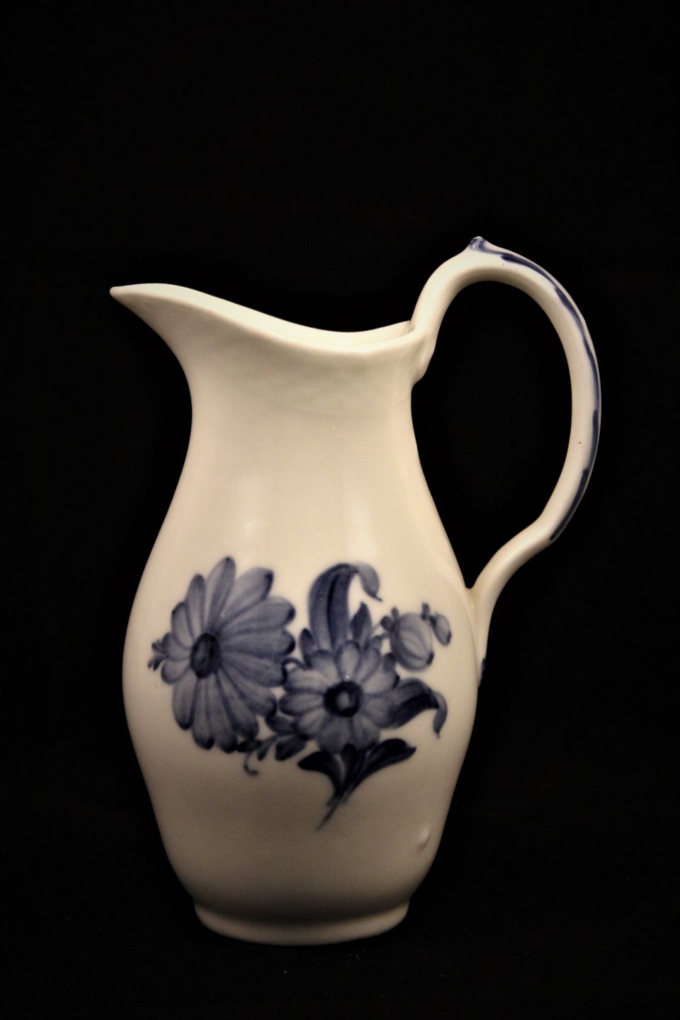 K&Co - Old milk jug in Blue Flower, braided, from Royal Copenhagen from  before 1923. *