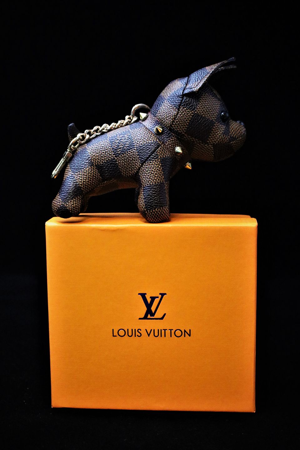 Louis Vuitton Keychain Damier Graphite Astropil Canvas x Metal Material Key  Ring with Light Men's M66123